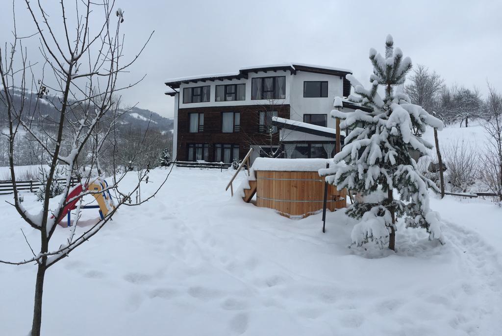 Hotel Talhaus Vişeu de Sus Exterior foto